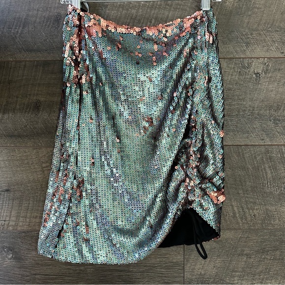 Lovers + Friends Makes Me Weak Mermaid Sequined Skirt Small - Picture 5 of 10